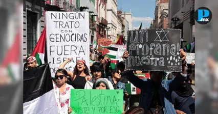 Marcha por Palestina confronta a manifestantes y polic&iacute;as en el Centro de Puebla