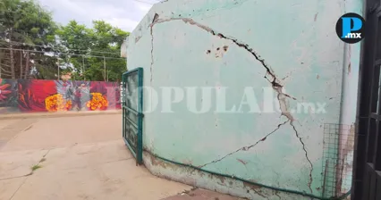 Supuesta falla geol&oacute;gica en Coronango provoca grietas y socav&oacute;n en Ocotl&aacute;n