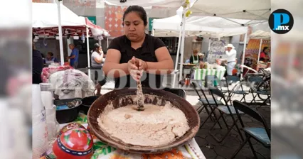 Fiesta de San Agust&iacute;n provoca cierre vial en el Centro de Puebla