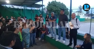 Cableb&uacute;s genera divisi&oacute;n entre vecinos durante asamblea en Mayorazgo