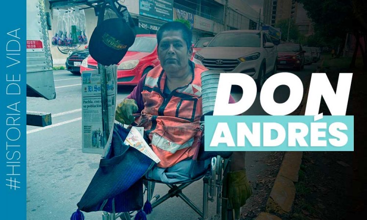 Don Andrés, el vendedor de periódicos de la avenida 43 oriente