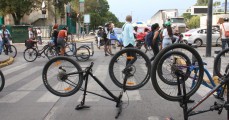 Ciclistas se manifiestan contra muertes viales en el Día de la Bicicleta