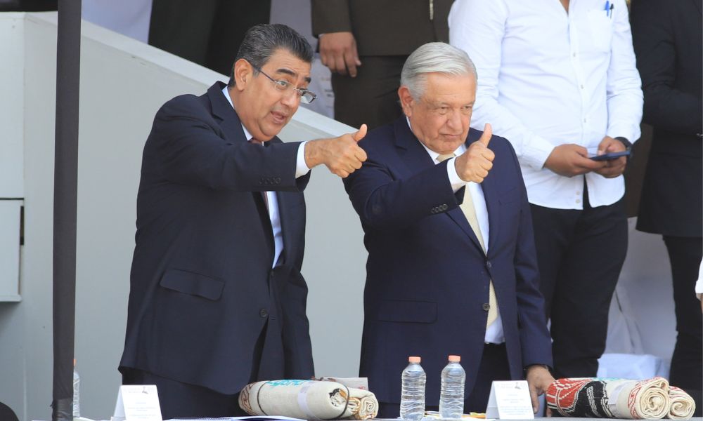 Andrés Manuel López Obrador y Sergio Salomón Céspedes