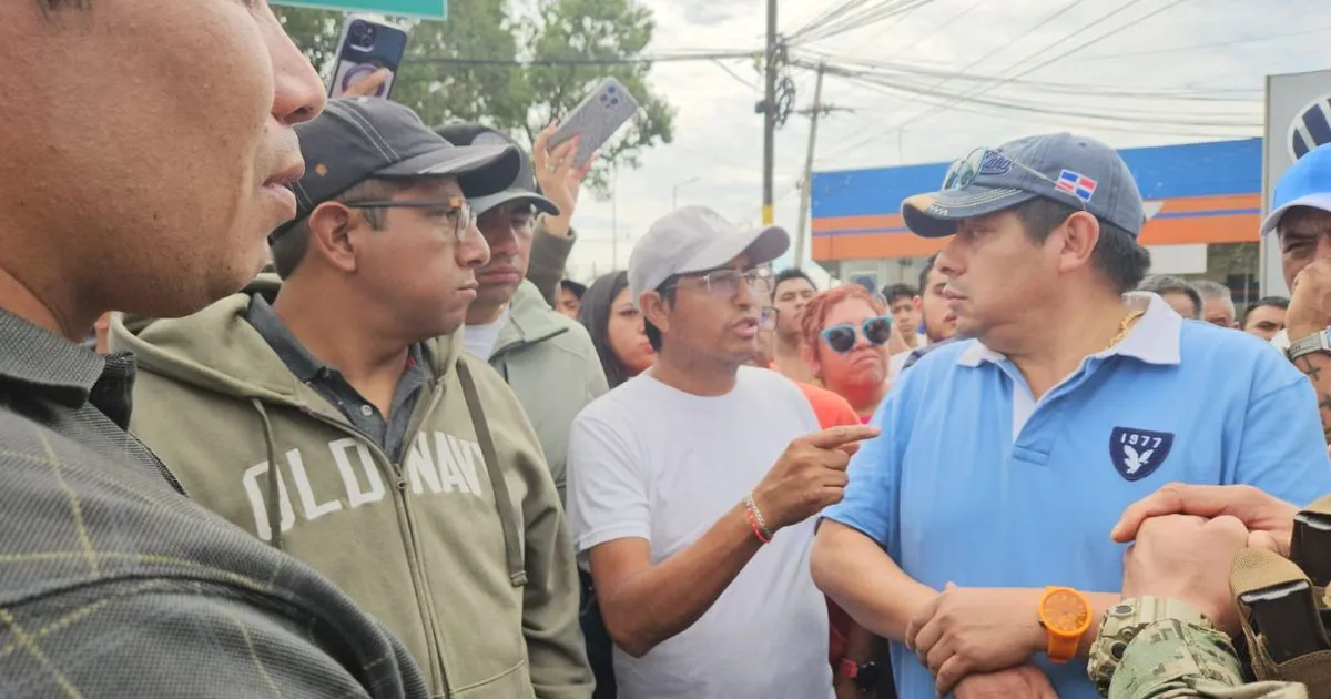 Bloquean accesos a Texmelucan integrantes de la organización “Francisco Villa”