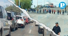 Bloquean accesos a Texmelucan integrantes de la organización “Francisco Villa”