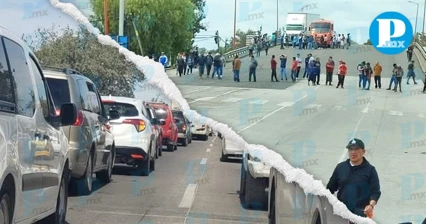 Bloquean accesos a Texmelucan integrantes de la organización “Francisco Villa”