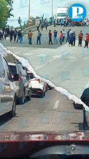 Bloquean accesos a Texmelucan integrantes de la organización “Francisco Villa”