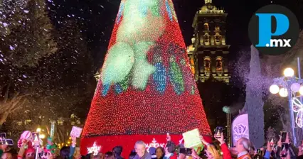 El Ayuntamiento informó que se instalarán 4 mil 200 piezas luminosas distribuidas en distintos espacios de la capital