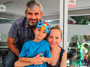 Enrique, Maile y Alina