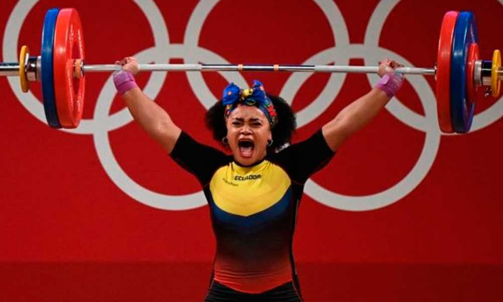 Halterofilia ¿un deporte para hombres? La atleta Neisi Dajomes hace historia para Ecuador 