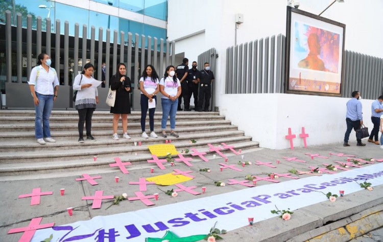 Realizan homenaje en memoria de Cecilia Monzón a un año de su feminicidio