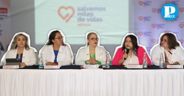La asociación "Salvemos Miles de Vidas" en rueda de prensa pide la despenalización del aborto 