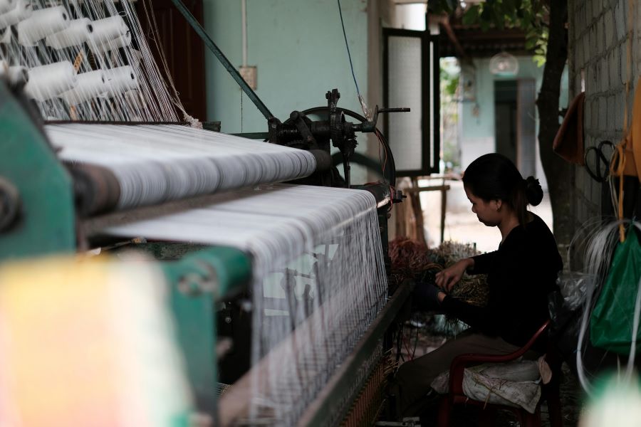 Industria textil esta mayoritarimente representada por mujeres. Foto: Google imágenes CC
