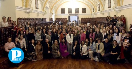 Primer encuentro internacional de la Red de Mujeres Científicas en el Carolino