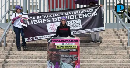 Madres v&iacute;ctimas de violencia vicaria protestan en el Poder Judicial de Puebla