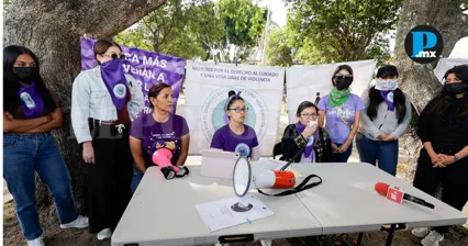 Colectivos y sobrevivientes de violencia vicaria denunciaron irregularidades en la Fiscal&iacute;a de G&eacute;nero de Puebla, acusando trato diferenciado hacia v&iacute;ctimas.