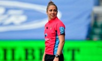 Conoce a Sara Cox, la primera árbitra que oficia un partido en la Premiership Rugby de Inglaterra