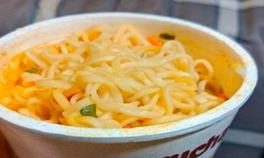 ¿Se va o se queda? A todo esto ¿qué contiene una sopa instantánea Maruchan?