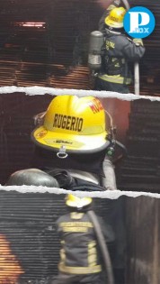 Registran incendio en negocio que almacenaba madera en Cuautlancingo