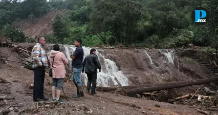 Desborde de barranca deja 20 viviendas afectadas en Ciudad Serd&aacute;n