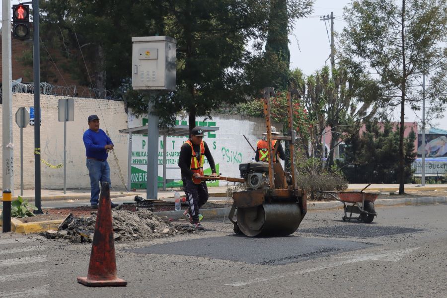 Bacheo en Puebla. Foto:EsImagen