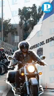 Motociclistas llegan al Congreso para manifestarse contra la Ley Chaleco en Puebla