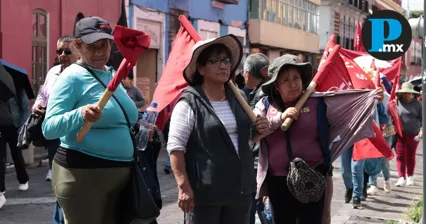 Exigieron justicia para los normalistas desaparecidos en Guerrero y también para el asesinato de Meztli Sarabia