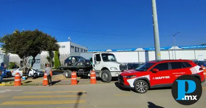 Testigos indicaron que uno de los conductores circulaba a exceso de velocidad e intentó rebasar