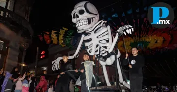 El Desfile de Calaveras forma parte del festival “La Muerte es un Sueño” El Desfile de Calaveras forma parte del festival “La Muerte es un Sueño”