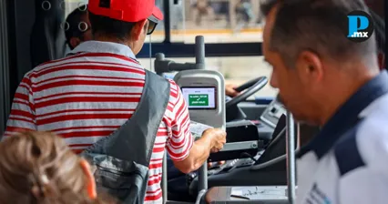 Alta demanda de usuarios afecta estaciones San Bartolo y Hospital de la Mujer