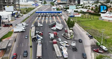 Transportistas de AMOTAC retiran protestas y reabren carreteras en Puebla 