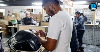 As&iacute; puedes tramitar gratis el distintivo para casco de moto en Puebla