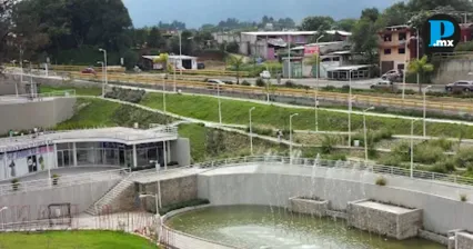 Alertan por derrame de aceite en carretera de Huauchinango