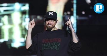 Residente reunión a más de 180 personas en el Zócalo de Ciudad de México