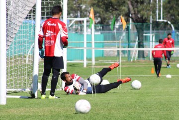 Alista Lobos fin de pretemporada