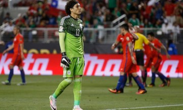 Nominan a Memo Ochoa para premio en Liga de España