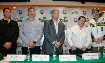 Se van a Monclova peloteros estrella de Pericos