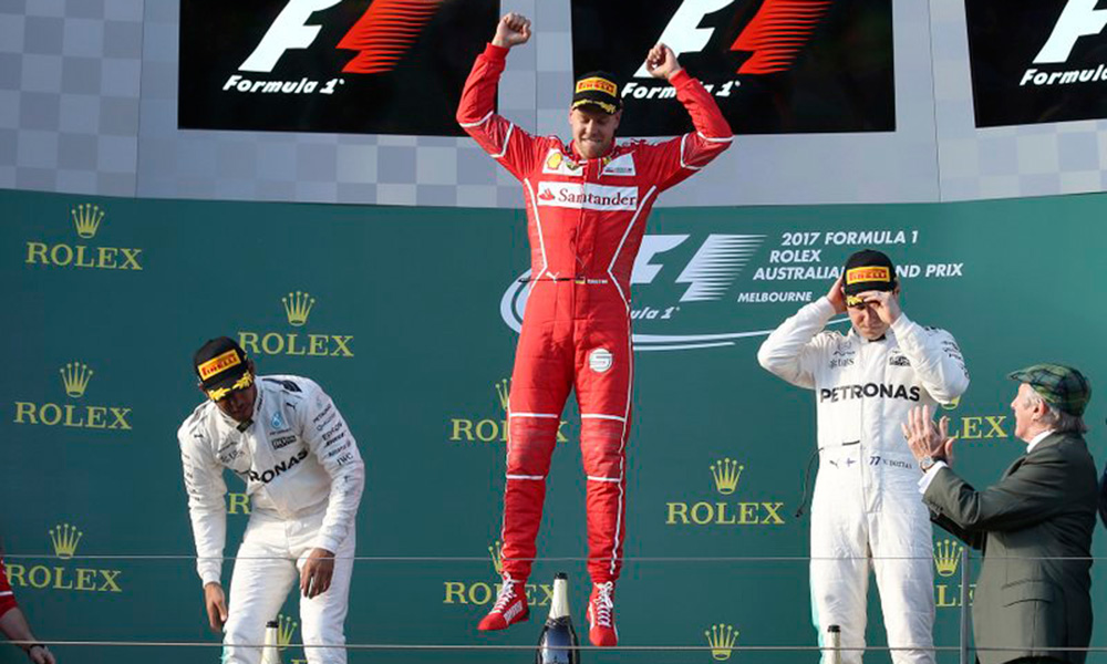 Vettel arrebata el GP de Australia y rompe la sequía de Ferrari
