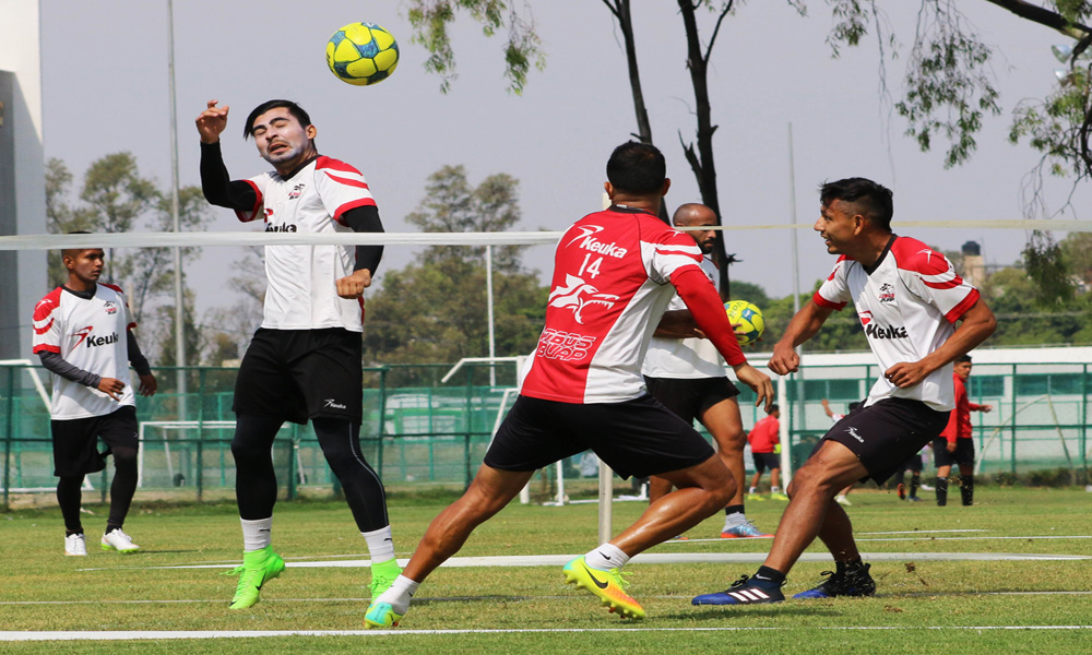 Lobos, listos para Mineros