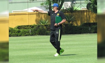 Anuncia La Volpe su salida del América