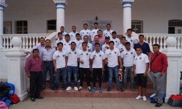 Mixteca con talento, sin apoyo 