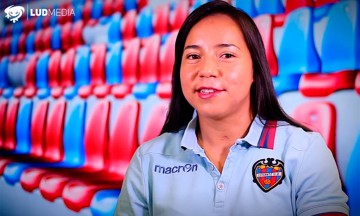 Renueva Charlyn Corral contrato con el Levante UD