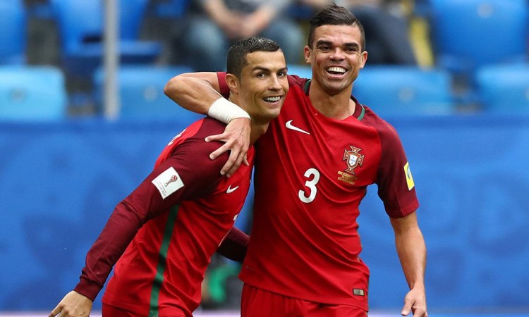 Portugal golea a Nueva Zelanda y se clasifica como primero de grupo