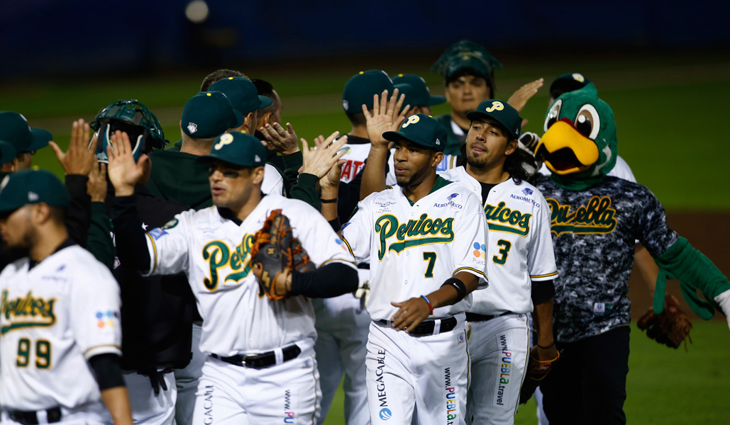 Afición decidirá permanencia de Pericos en Puebla