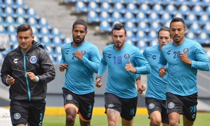 Llega Steven Mondrag&oacute;n al Club Puebla