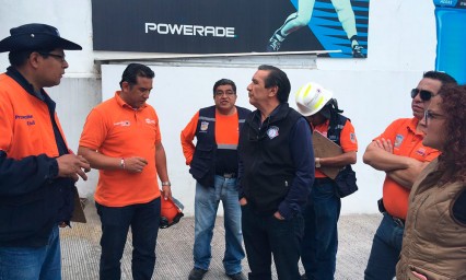 Descartan da&ntilde;os en estadio Hermanos Serd&aacute;n