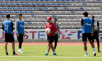 Separa Lobos BUAP a Juli&aacute;n Qui&ntilde;ones