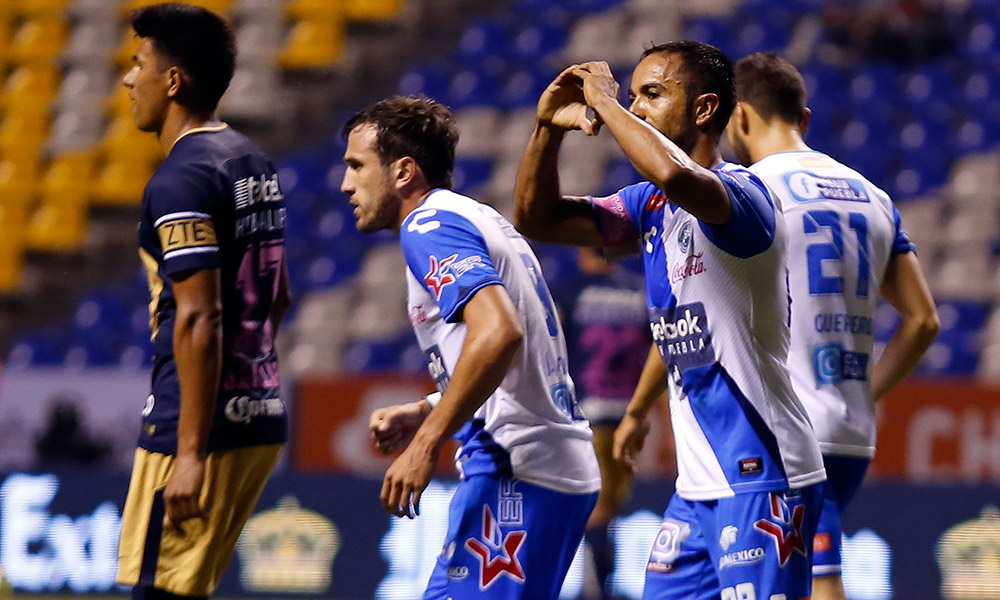 Puebla golea a Pumas ante escasa afición 