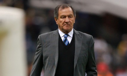 Satisfecho Ojitos Meza por juego ante Am&eacute;rica