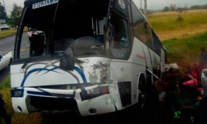 Rayado de Altamira sufre accidente carretero; hay tres muertos